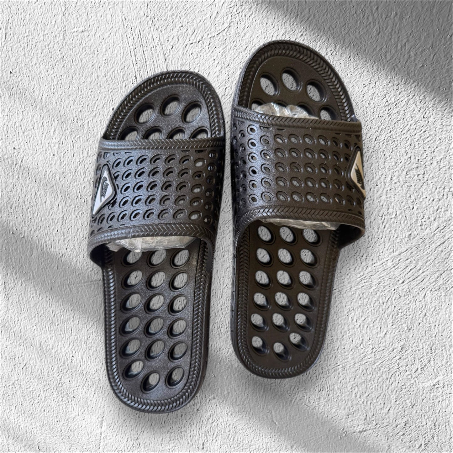 Non-Slip Bathroom Slippers - Quick Dry, Soft Quality, Comfortable Shower, Durable & Long-Lasting